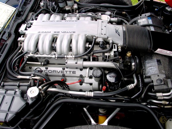 110    Corvette Engine Print
