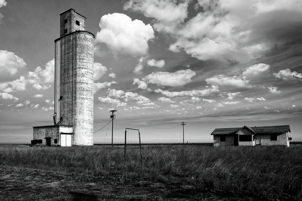 Groom Texas by Southwest Six