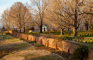 Lynchburg Old City Cemetery Wall