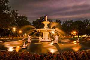 Night in Savannah Forsyth Park 