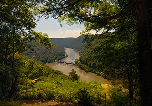Hawks Nest State Park Overlook