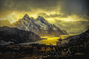 Unstad  to Leknes Mountain Road Winter