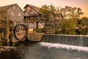 Pigeon Forge Old Mill in Autumn Colors