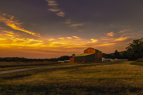Central Virginia Tobacco Barn at Sunset Print