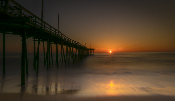 Nags Head Pier at Sunrise Print