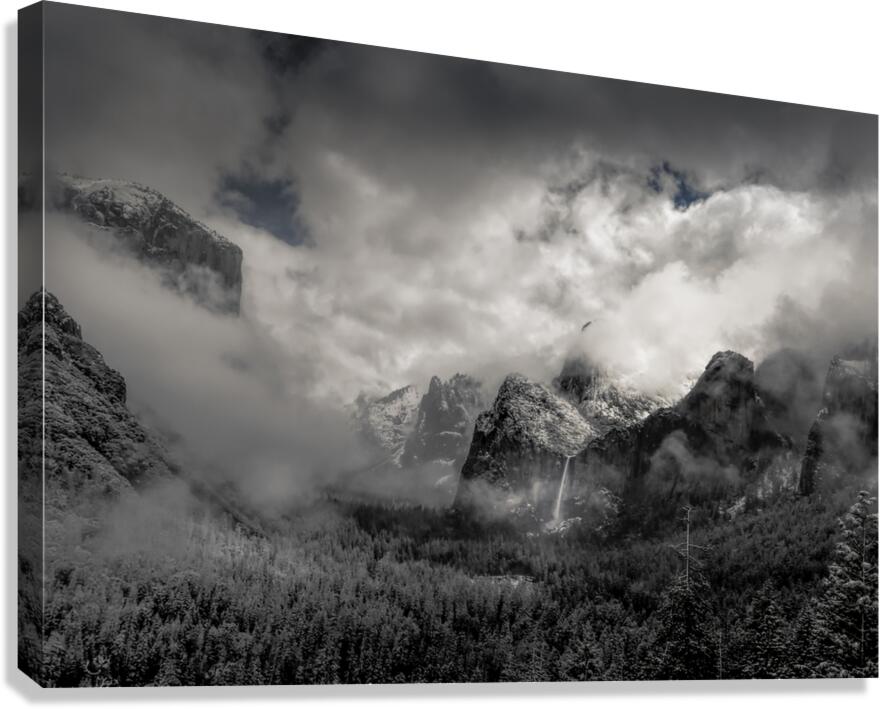 Yosemite Lingering  Storms Canvas Print