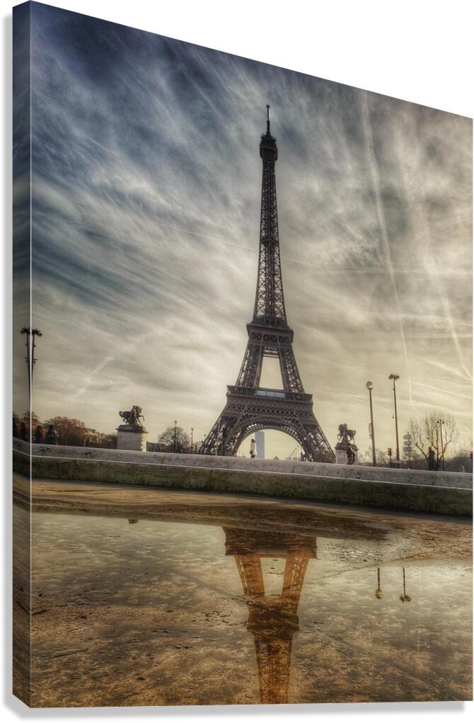 Eiffel Tower Canvas Print