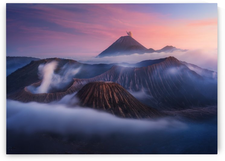 Bromo vs Semeru. by 1x