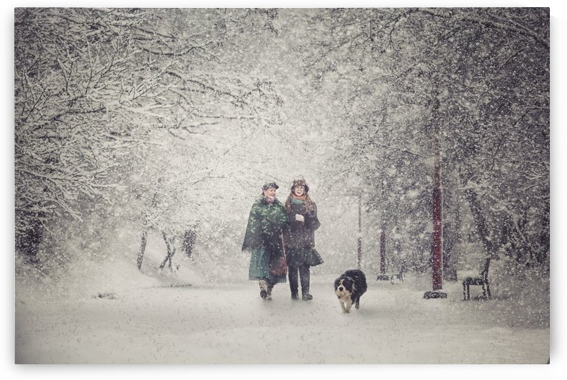 Snow storm charm by 1x