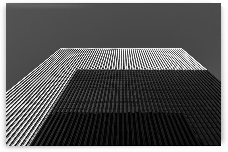 NEW YORK CITY 33 by Tom Uhlenberg