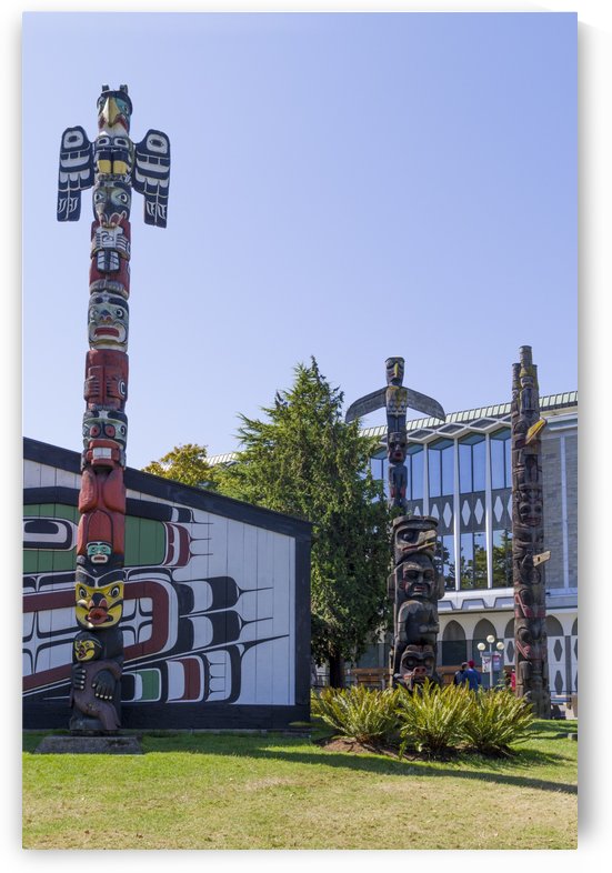 Totem Poles in Thunderbird Park Victoria BC 16 by Bob Corson