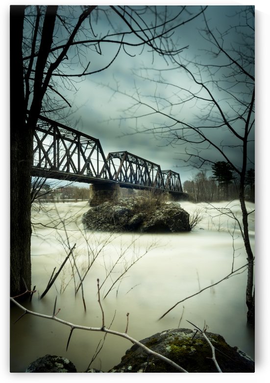 Pont du chemin de Fer, Drummondville, Québec by Ian Gagné