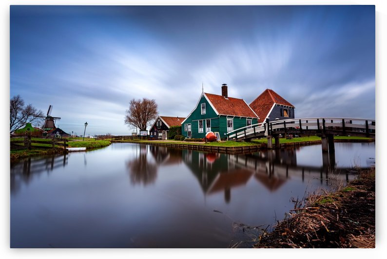 Incantation by Jorge Maia