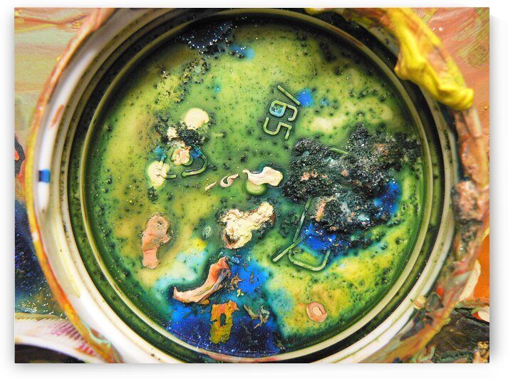 Alchemy in a Lid by Luciano