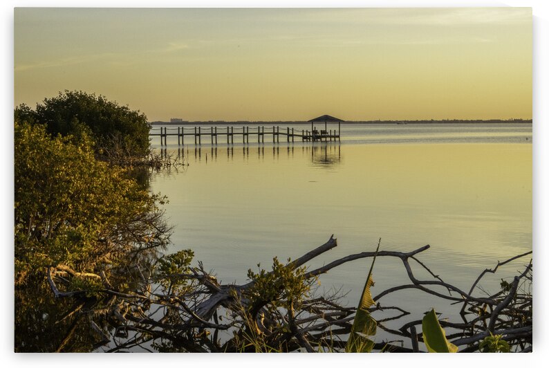 Little dock by Kai Hoskins