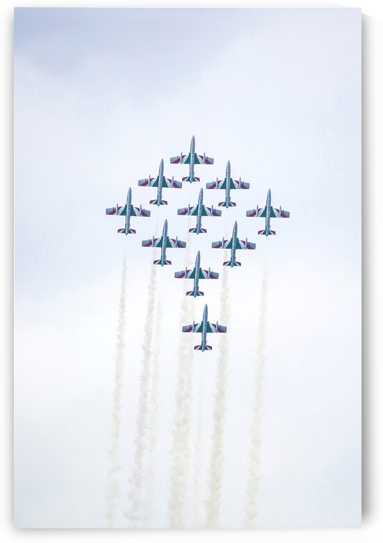 acrobatic aerial team freccie tricolori by Gualtiero Boffi