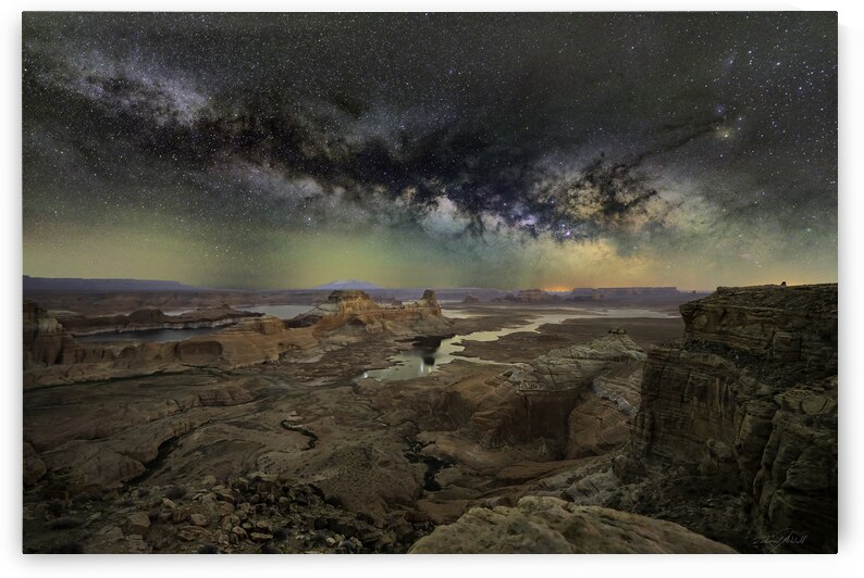 Southwest Dreaming at Alstrom Point by Edward Mitchell