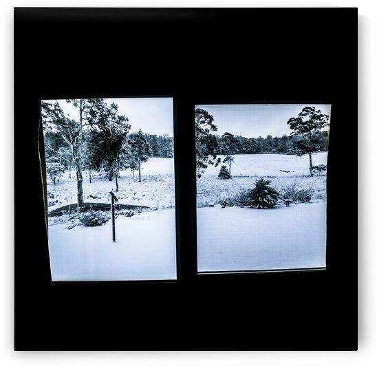 Windows to winter by Jorgo
