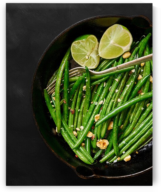Green Beans and lime by Kata Endrodi Photography