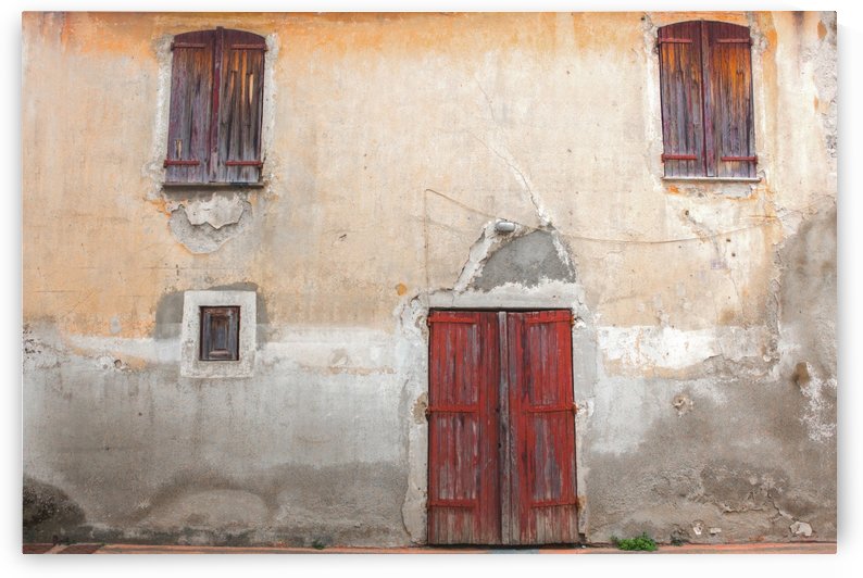 Corsica 12 by 51 Countries and Counting