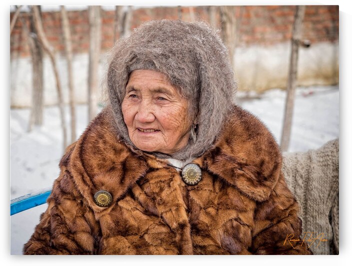 old and beautiful lady  by DomaraArtscape