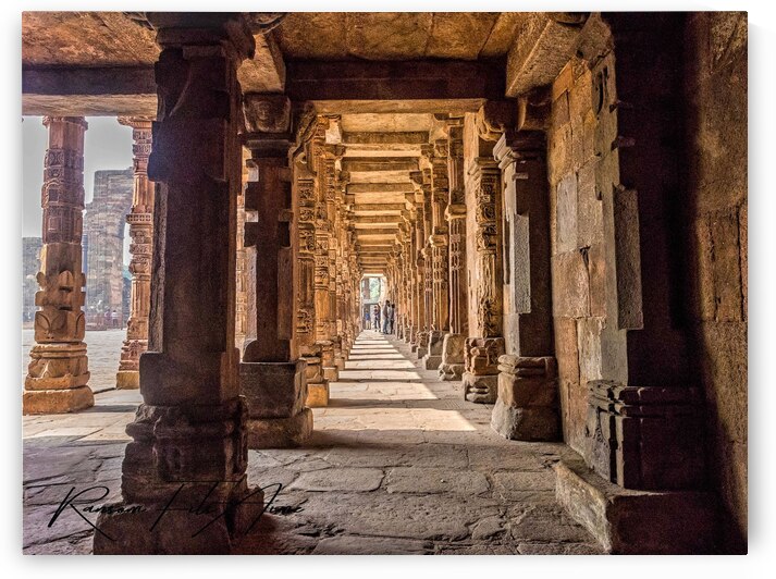 Indian  monument columns  by DomaraArtscape