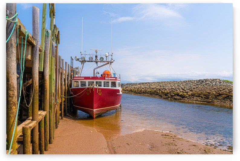 Boats In by Geoffrey Prior