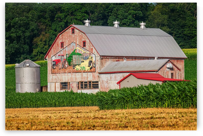 Lancaster County Barn by Andy Crawford