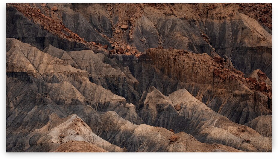 Factory Butte Utah | Erosion and Texture in Desert Landscape by Dutch Photographer