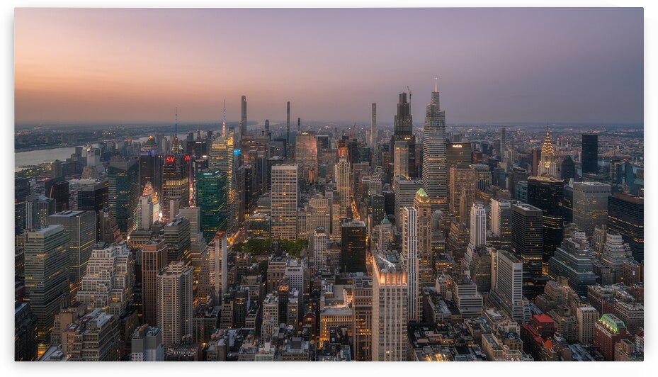 Empire State Building Perspective | Manhattan Urban Landscape by Dutch Photographer