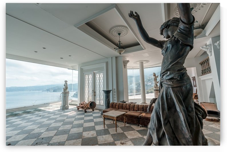 Abandoned Billionaires Mansion by Steve Ronin