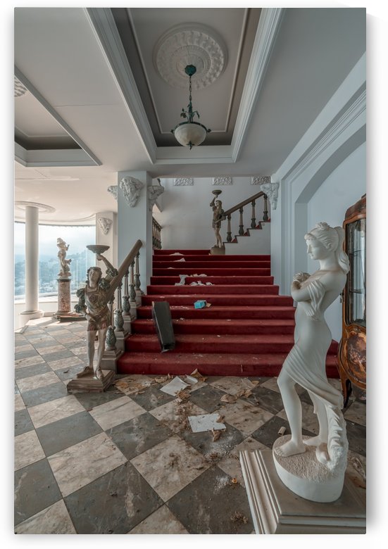 Abandoned Billionaires Mansion by Steve Ronin