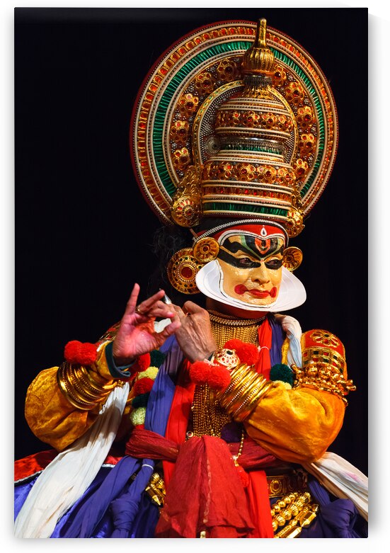 Kathakali dance. Bhava Bhavanam Festival. September 2009. Chenna by Dmitry Rukhlenko
