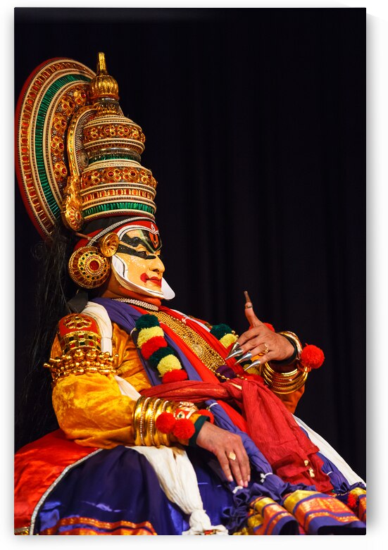 Kathakali dance. Bhava Bhavanam Festival. September 2009. Chenna by Dmitry Rukhlenko