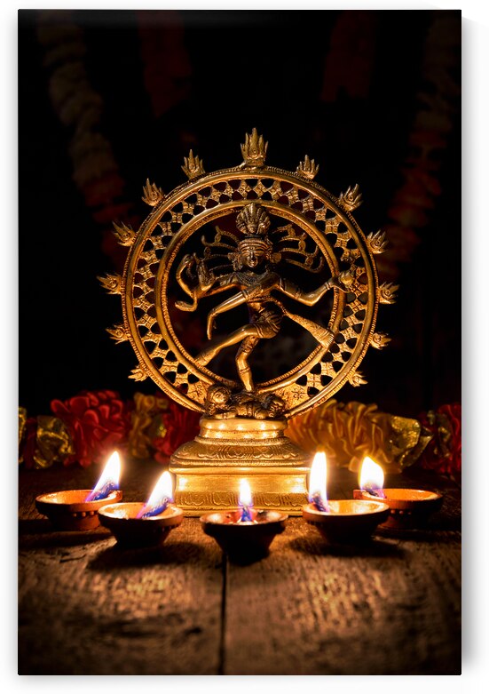 Shiva Nataraja with Diwali lights by Dmitry Rukhlenko