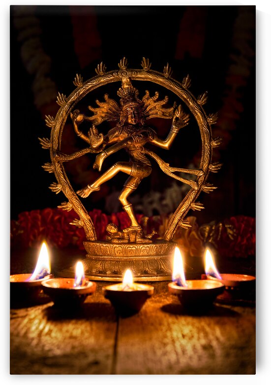 Shiva Nataraja with Diwali lights by Dmitry Rukhlenko