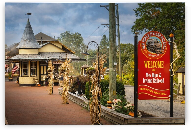 New Hope and Ivyland Railroad in October by Jason Fink