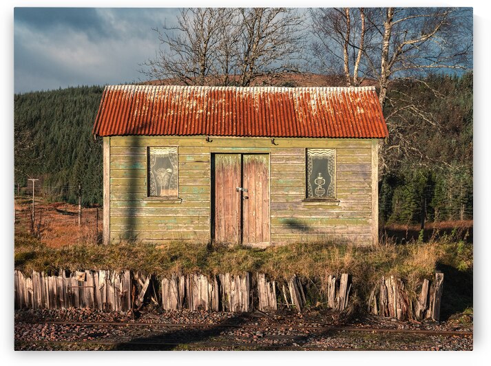 Rannoch Station Hut by Dave Bowman