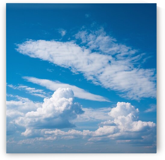 A photo of a clear blue sky  by Kawtar el harda