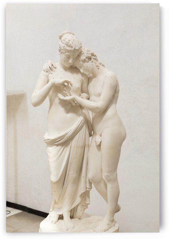 Cupid and Psyche statue by sculptor Antonio Canova 1800. Sensua by Paolo Modena