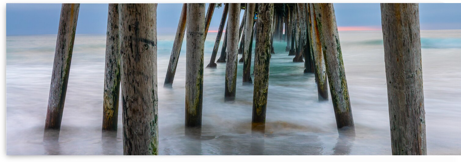 Under the pier in San Diego by DELPHIMAGES