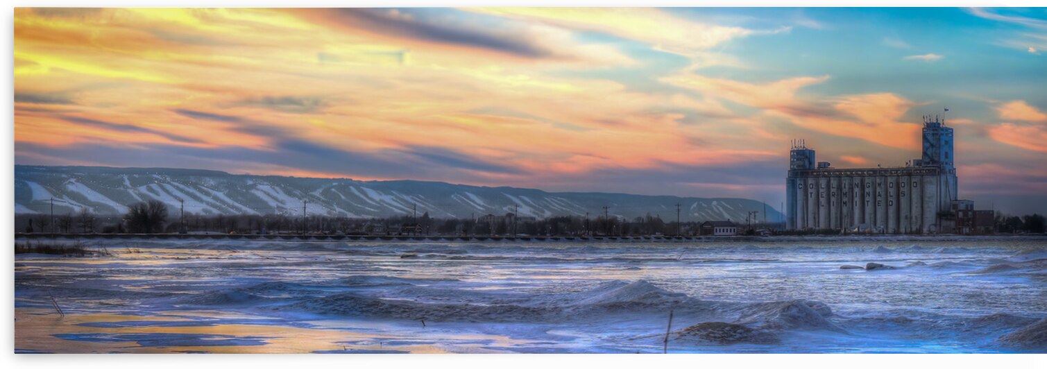 12 Collingwood Winter Panorama by Eden Remme Watt