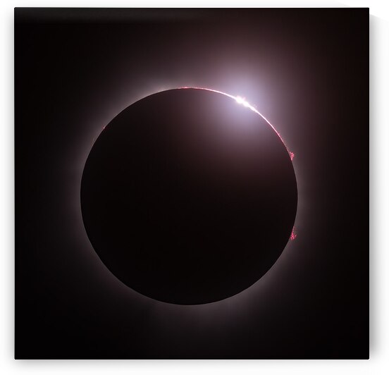 Total Solar Eclipse - Bailys Beads by Adrian Bradley