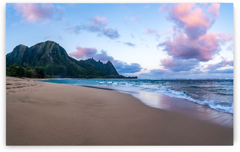 Early morning sunrise over Tunnels Beach on Kauai in Hawaii by Steve Heap