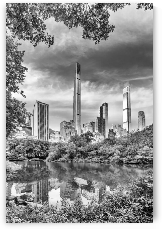 Central Park NYC Sykline | Monochrome by Melanie Viola
