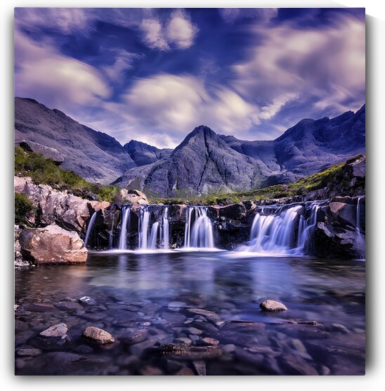 Color-between heaven and earth by FANO