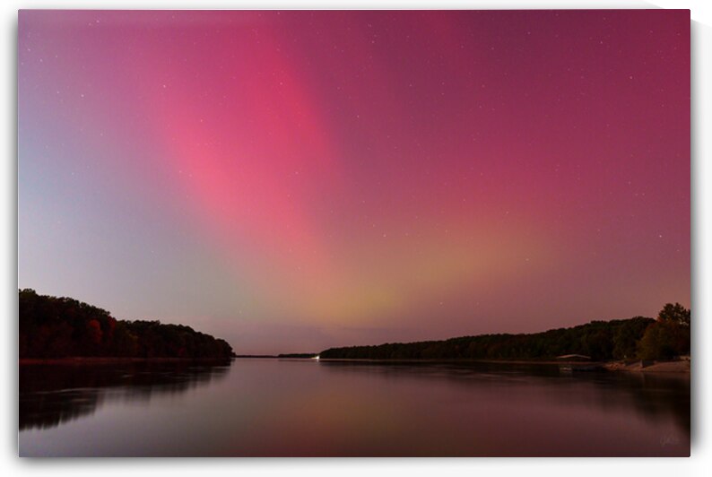 Unexpected Aurora Missouris Nightlight by Jennifer White