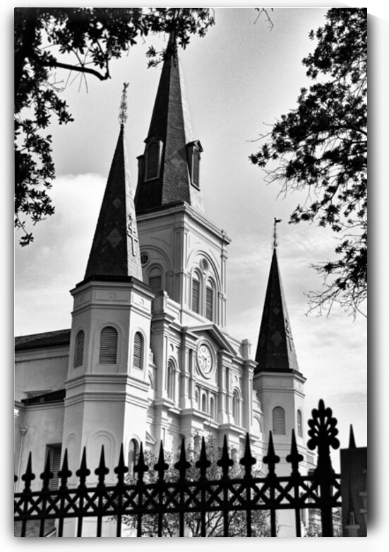 Saint Louis Cathedral in Black and White Grayscale 2x3 by Studio Dalio