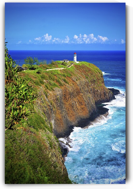 Ninini Point Lighthouse by FieldScapes