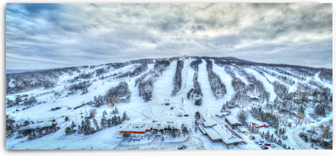 09 Osler Bluff Ski Club by Eden Remme Watt